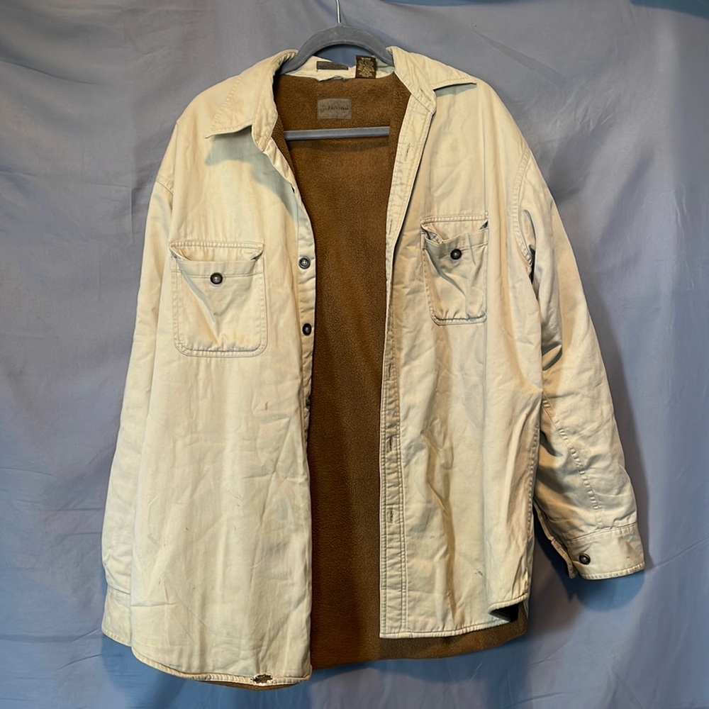 St. John’s Bay Men’s Cream/Beige Fleece Lined Button Down Size Large